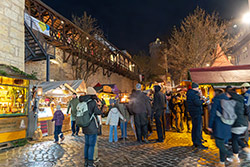Jena feiert Advent auf dem Weihnachtsmarkt Jenaer Weihnachtsmarkt