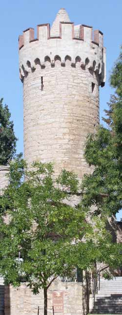 Der Pulverturm im Mittelalter